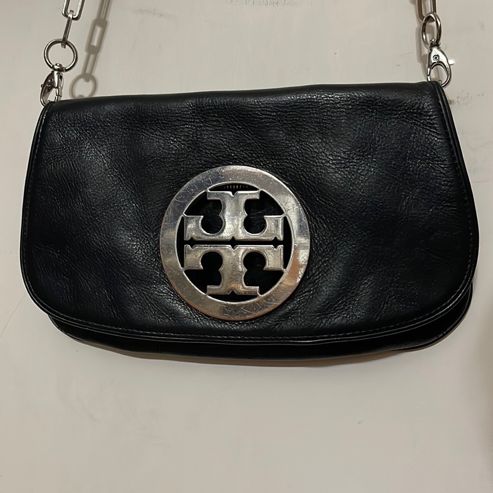 Tory Burch Reva Amanda Black Leather Cross…